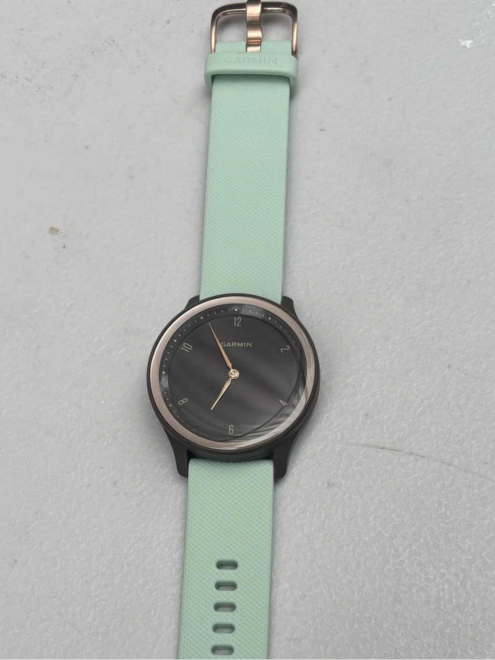 Garmin Vivomove Sport Mint Green Hybrid Smartwatch - Sleek Analog Display
